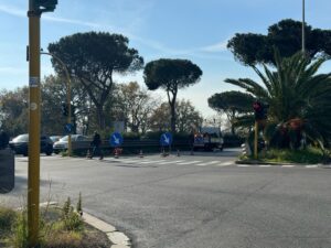 Roma, nuovo asfalto per la via Cristoforo Colombo: lavori fino all’estate 1