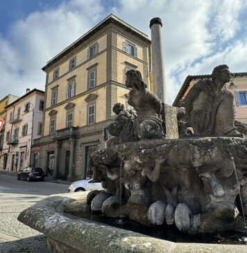 Gita fuoriporta a Marino: città del vino e del buon cibo, tra vicoli e gallerie sotterranee