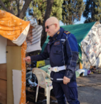 ROMA-SGOMBERO-ACCAMPAMENTO-9-ROMENI-DENUNCIATI-