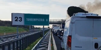 A12 Roma-Civitavecchia, incidente con camion coinvolto: chiusura di un tratto e code