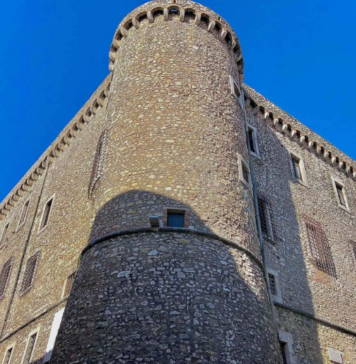ROMA-CASTELLO-VENDITA-INVASIONI-BARBARICHE-