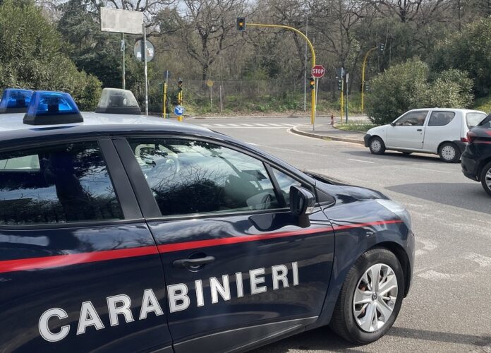 Casal Palocco, rapina una donna del Rolex vestito da sub