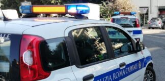 auto della Polizia Locale di Roma Capitale