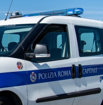 Roma, chiuso l'accesso della via Cristoforo Colombo al Raccordo Anulare