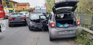 Scontro frontale sulla via Ostiense: tra i feriti anche una bambina