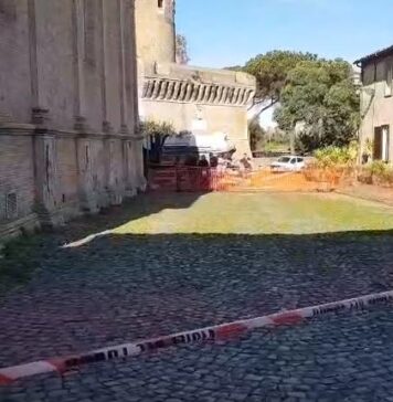 Ostia Antica, cedono le fogne: ansia per la cattedrale del XV secolo (VIDEO)