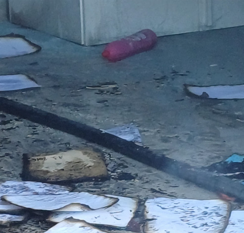 Incendio a Roma Est: fiamme esplose nell'archivio di una scuola (VIDEO) 2