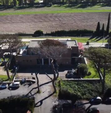Ostia Antica, il parcheggio della stazione è terra di nessuno (VIDEO)