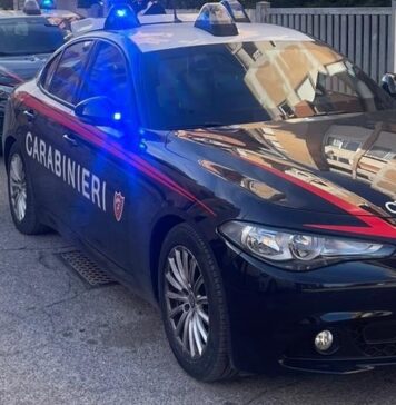 PORTE-ROMA-UOMO-CADE-LAVORI-TETTO-MORTO-COLPO-