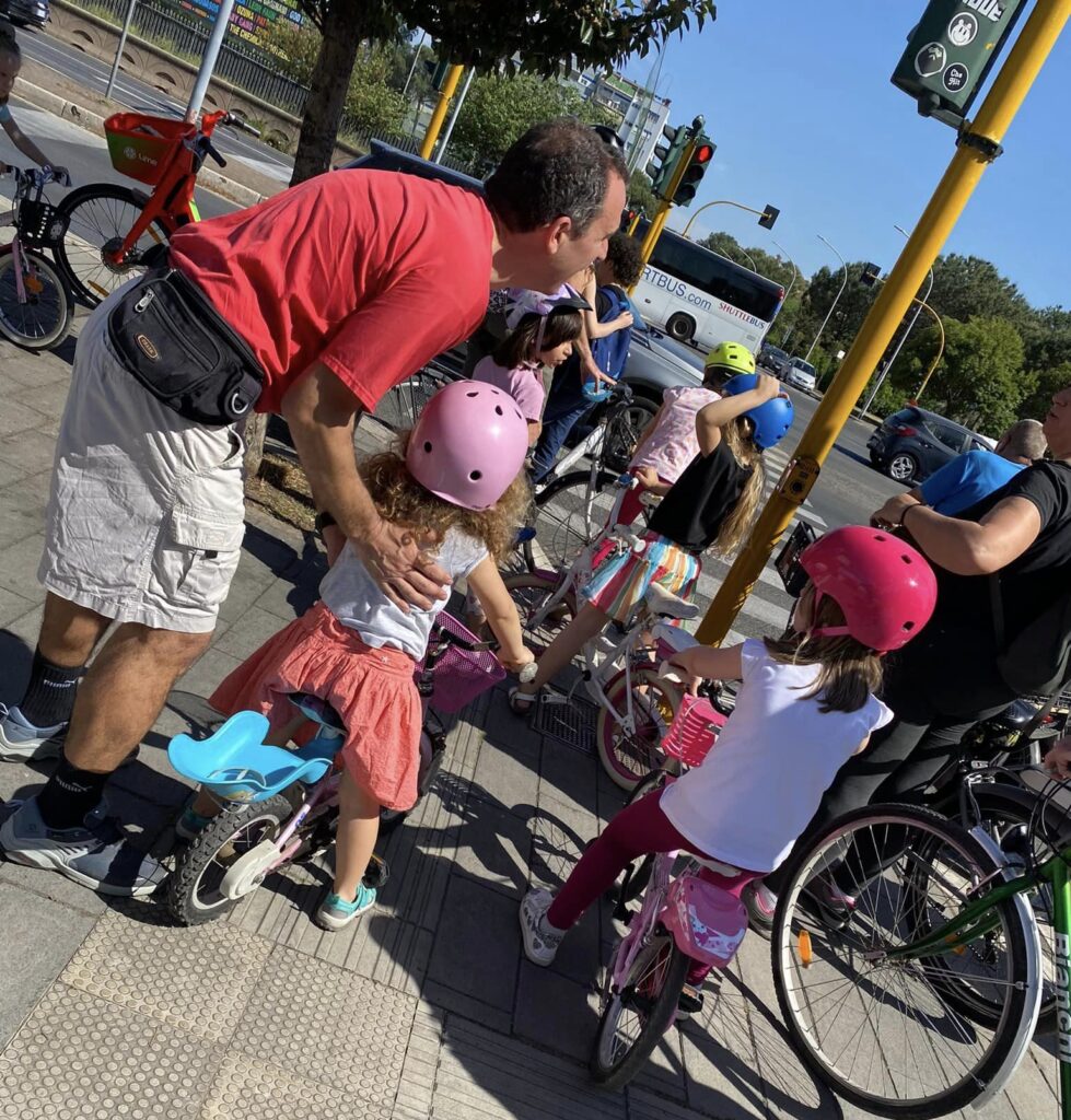 KidicalMass, trecento bambini di Roma pedalano per la sicurezza e l’ambiente 1