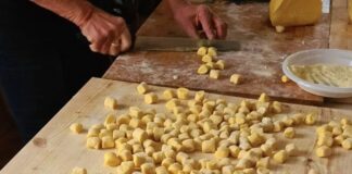 gnocchi fatti a mano dalle massaie di Riofreddo