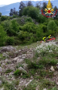 Cervara di Roma, motociclista si schianta in mezzo alla montagna: soccorso con l’elicottero 1