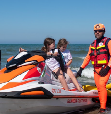 LAZIO-MARI-LAGHI-SICURI-NUOVE-MOTO-ACQUA-CANI-SALVATAGGIO-GUARDIA-COSTIERA-