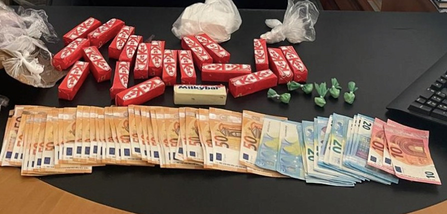 In manette la nuova lady cocaina: lo spaccio nelle feste dei ragazzi con droga-snack 1