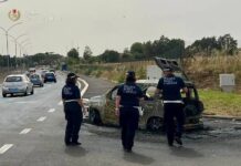 Roma, grave donna ustionata: l’auto ha preso fuoco durante il rifornimento