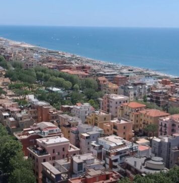 Brutte notizie per Ostia balneare nel primo weekend da allerta gialla per calore - Canaledieci.it