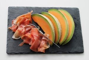 Sagre e feste paesane nel Lazio dal 14 al 16 giugno: fiori di zucca, salsicciate, prosciutto, tanto vino e c’è anche il cibo del villano