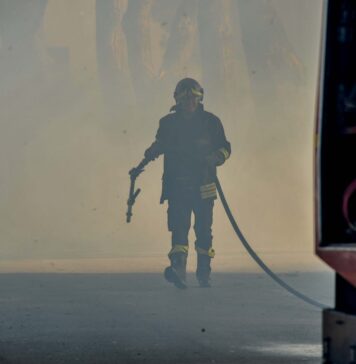 Castel Gandolfo, incendio devasta ristorante sul lago