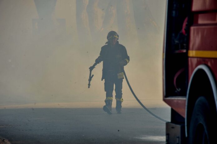 Castel Gandolfo, incendio devasta ristorante sul lago