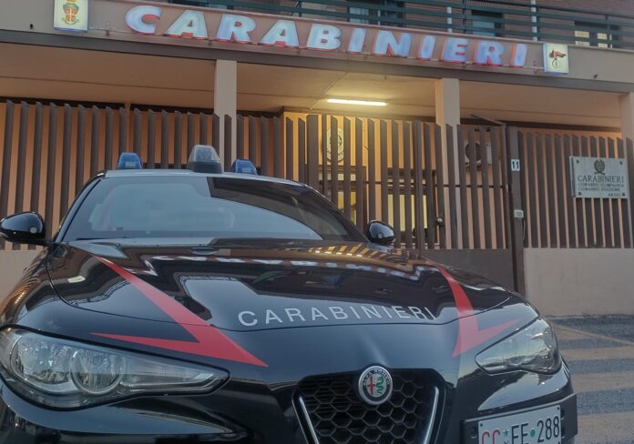 Anzio, maltrattamenti sulle compagne: doppio arresto dei carabinieri