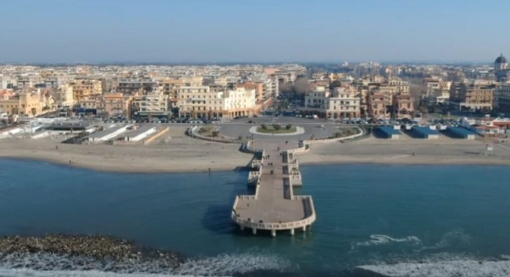Ostia, estate da dimenticare: -20% di presenze sul litorale romano 1 Ostia, estate da dimenticare: -20% di presenze sul litorale romano 1