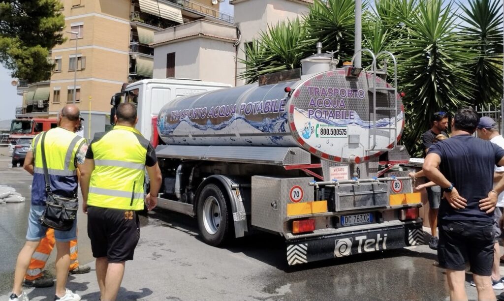 Guidonia, dopo l'allagamento Villalba resta senza acqua 1