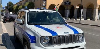 Telecamera intelligente scopre i furbetti del parcheggio: alla Polizia Locale di Pomezia arriva il “Lab-patrol”