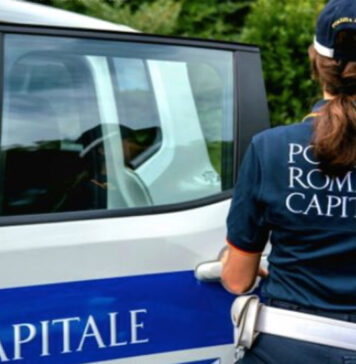 Incidente sulla via del Mare, traffico in tilt dopo la carambola