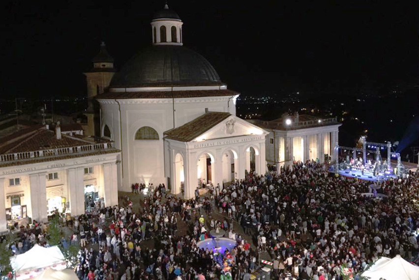 Sagra della Porchetta di Ariccia: migliaia di panini gratis. Il programma degli spettacoli 2