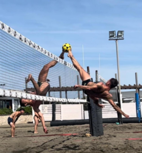 Footvolley, per il Golden Gala sbarcano a Ostia gli specialisti del calcio acrobatico: il programma dell’evento 1