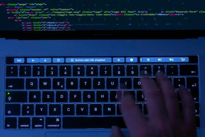 Attacco cyber a sanità Usa, Tar del Lazio blocca l’estradizione dell’hacker kazako arrestato in Italia