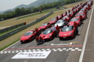 Tra i veicoli  che si potranno vedere ci saranno anche la Ferrari di Magnum PI, una Papamobile  e tanti mezzi a due e quattro ruote che hanno fatto la storia dei motori