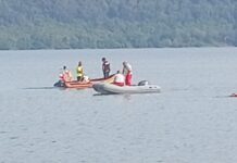 Castel Gandolfo, due giovani si tuffano nel lago e scompaiono