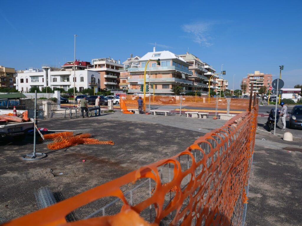 Lotta all’erosione marina di Ostia, ripartono i lavori della scogliera (VIDEO) 2