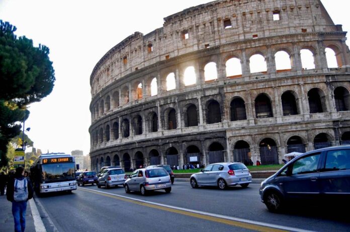 Roma e Zona 30, per ora niente autovelox fissi: “Multe solo da marzo”