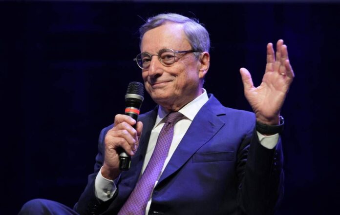 Ue, Draghi: “Sotto attacco principi su cui si fonda, futuro deve essere federalismo”