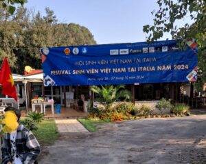 Festival vietnamita al Campeggio internazionale di Castelfusano: studenti universitari portano sfilate e atmosfere della tradizione 1