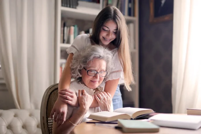 Fiumicino, Festa dei nonni: screening cognitivo preventivo gratis