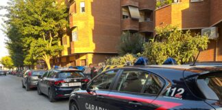 Estorsione con metodo mafioso ad un ristorante di Ostia: due arresti