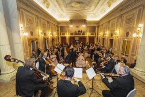 Castello Chigi ospita il Gala 2024: eleganza, dress code e cena ottocentesca