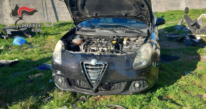 Blitz dei carabinieri ad Ardea: cinque arresti per riciclaggio di auto