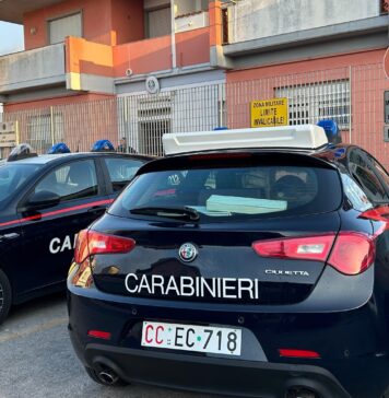 Tentata rapina e lesioni a pubblico ufficiale: arrestata una 29enne a Tor San Lorenzo