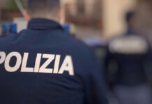 Blatte e cattive condizioni igieniche, la Polizia chiede la chiusura di due bar di Ostia