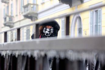 Maltempo sull’Italia, neve e raffiche di vento: allerta gialla in 9 regioni