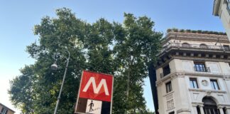 Bus e metro a Roma nelle feste di Natale: servizio potenziato e linee gratis