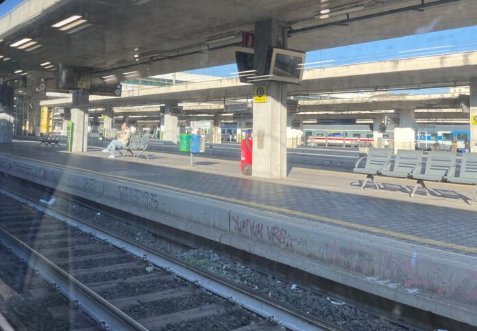 Treni, modifiche alla circolazione sulla linea Firenze-Roma: date e tratte interessate