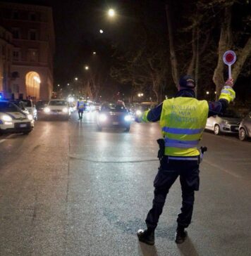 Nuovo Codice della strada, Polizia locale: oltre 10 patente ritirate, scattano le denunce per guida in stato di ebbrezza