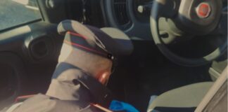 Quarticciolo, auto in fuga: dentro c'era la droga, indagini in corso