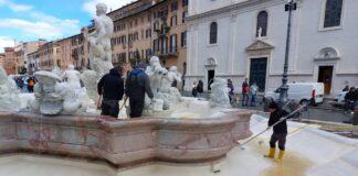 Roma, sotto osservazione tre fontane monumentali dopo sversamento di acqua e fango