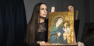 Ostia, in mostra le opere di Serena Ingham, tra arte sacra e bizantinismi